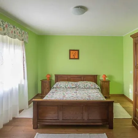Belle With Pool For Max 12 Persons In *