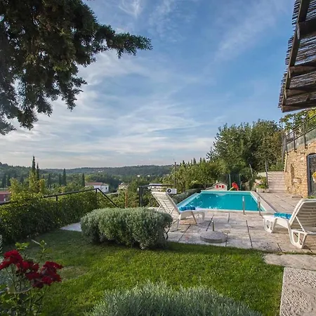 Belle With Pool For Max 12 Persons In *